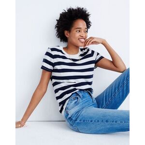 MADEWELL Women’s Navy and White Short Sleeve Northside Vintage Tee in Willetta S